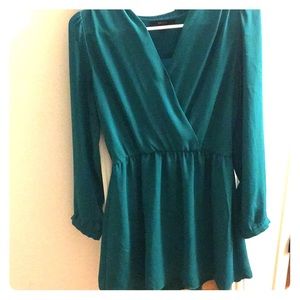 Green long sleeve dress